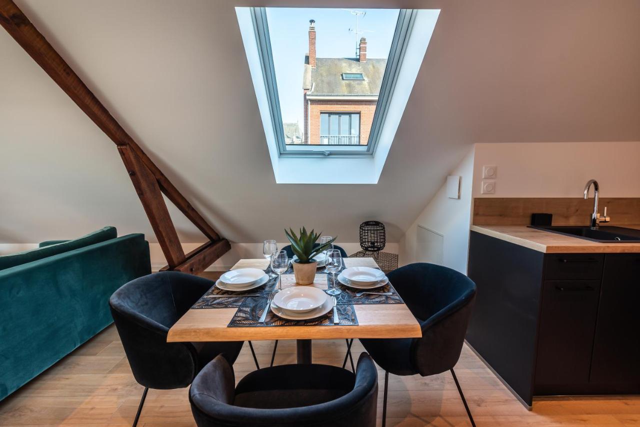 Downtown Loft - Centre Ville - Wifi - Netflix Amiens Luaran gambar